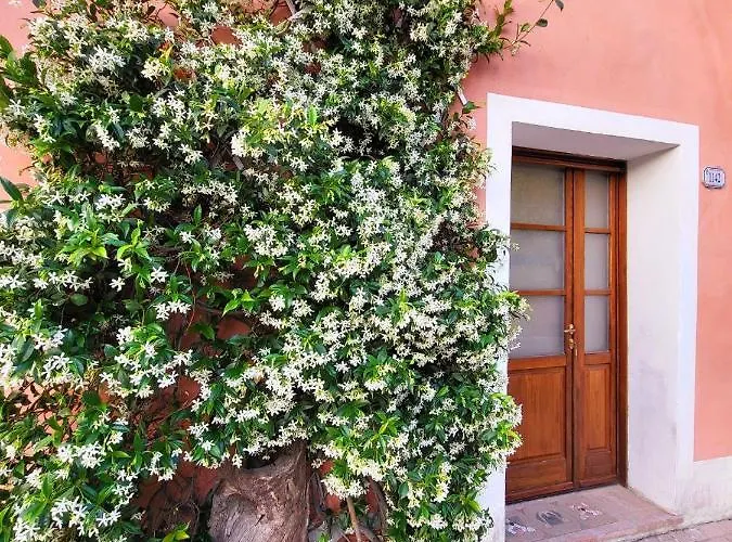 Jasmine Ferienhaus *